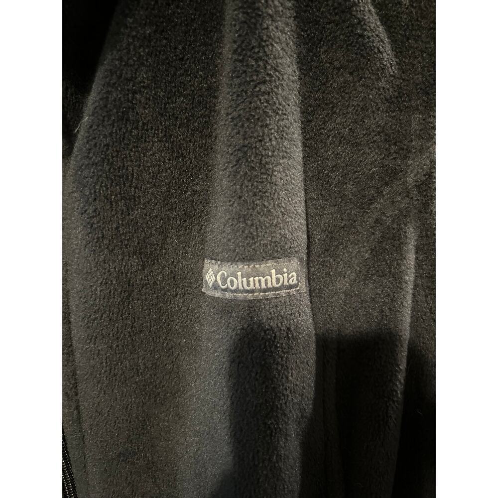 Columbia Women's Black Vest - Picture 4 of 4